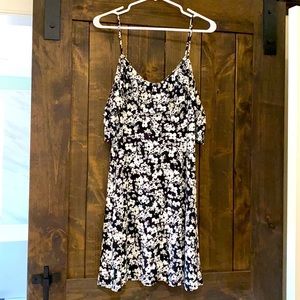 Express Black & White Floral Dress